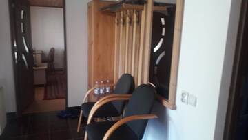 Фото номера Апартаменты - 1-й этаж Загородные дома CASA MARIA RETEZAT г. Nucşoara 4